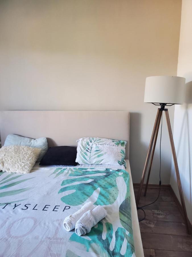Sleep And Drive Cosy Apartment Sarajevo Exterior photo